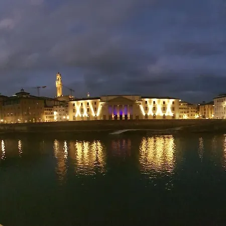 Old Bridge Lägenhet Florens